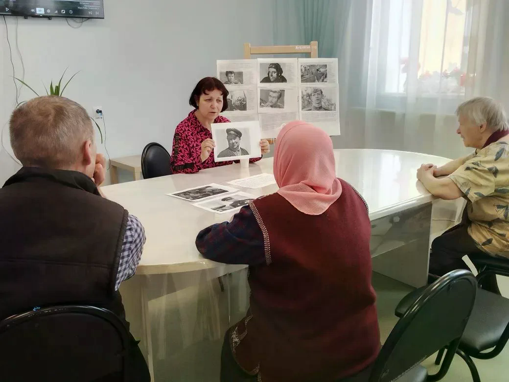 В СТАЦИОНАРНЫХ ОРГАНИЗАЦИЯХ СОЦИАЛЬНОГО ОБСЛУЖИВАНИЯ КУРГАНСКОЙ ОБЛАСТИ ПРОХОДИТ ЕЖЕГОДНАЯ АКЦИЯ «КО ДНЮ ПОБЕДЫ — 9 ЗНАЧИМЫХ ДЕЛ», ИНИЦИИРОВАННАЯ ДЕПАРТАМЕНТОМ СОЦИАЛЬНОЙ ПОЛИТИКИ КУРГАНСКОЙ ОБЛАСТИ